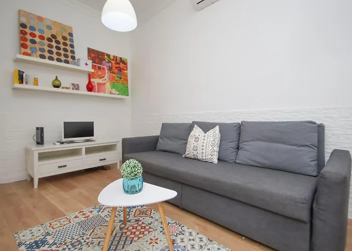 Lovely Apartment In The Old Town Of Seville